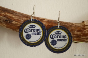 DIY creation: jewelry built from some beer caps